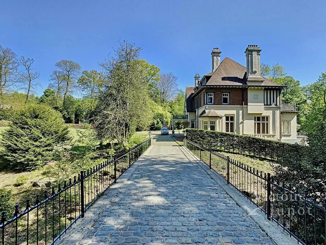 Estate in Uccle, Brussels, Belgium 1 - 19071463
