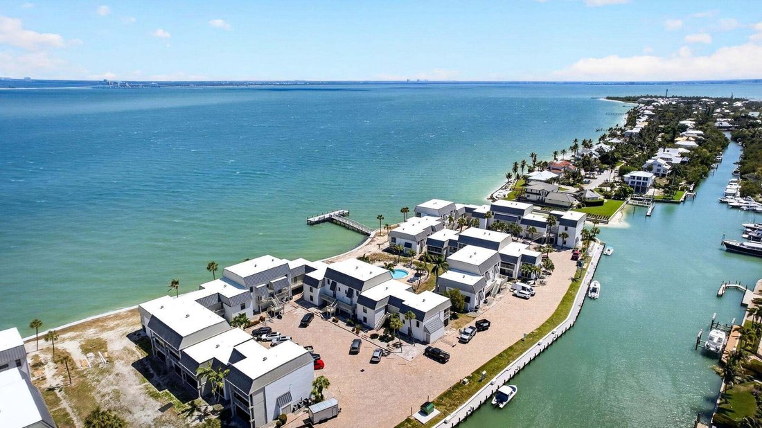 Condo in Sanibel, Florida, United States 1 - 19069082