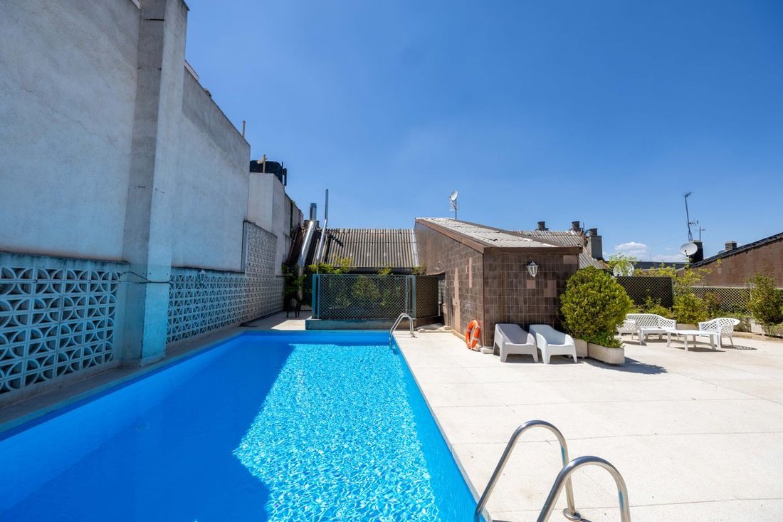 Apartment in Chamberi, Madrid, Spain 2 - 19075399