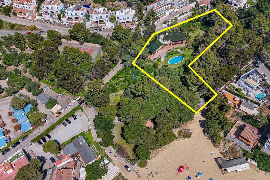 Villa in Roses, Catalonia, Spain 3 - 19069803