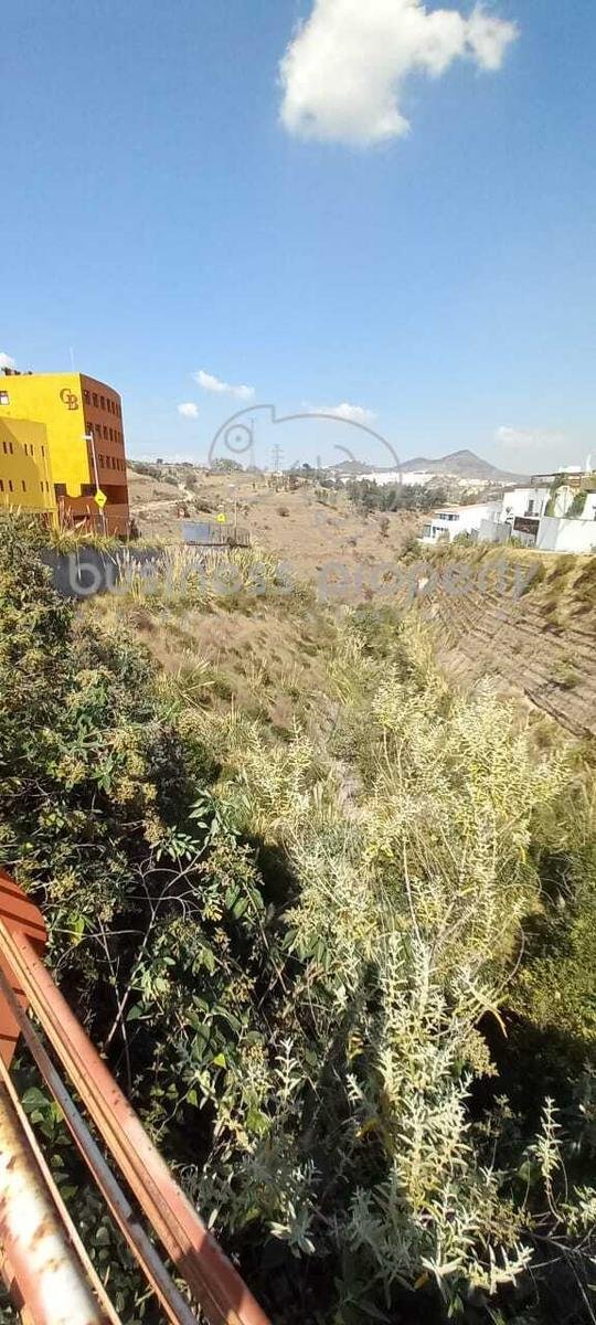 Terreno en Naucalpan de Juárez, Estado de México, México 2 - 19073014