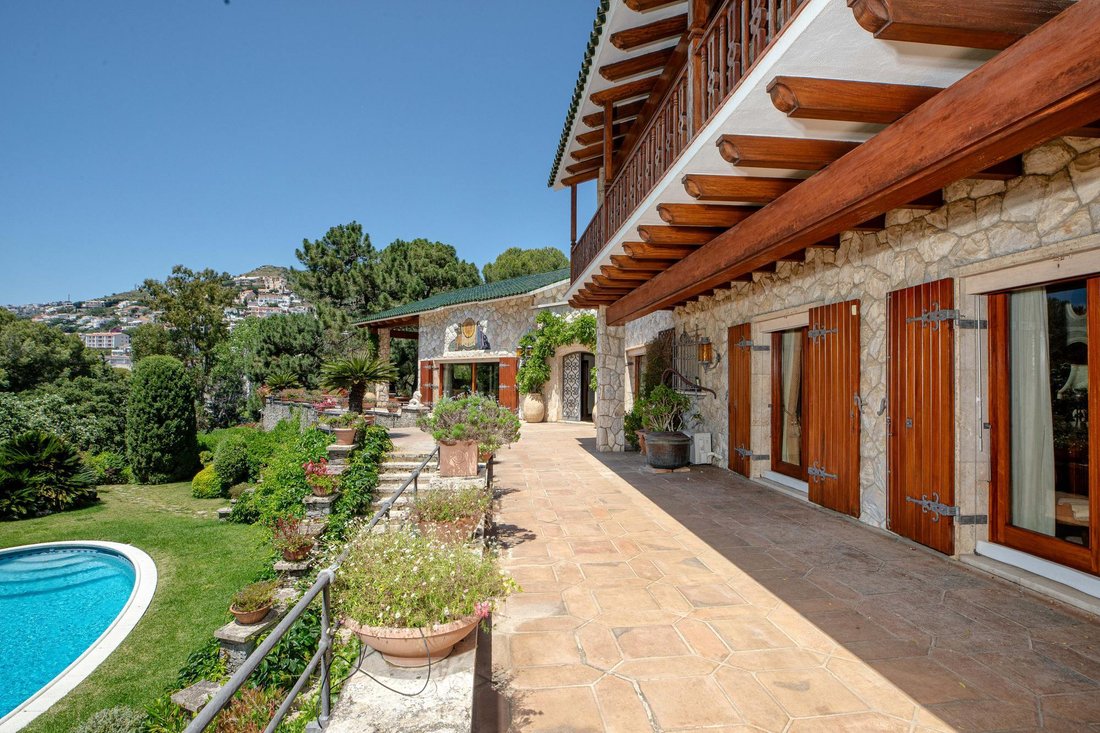 Villa in Roses, Catalonia, Spain 5 - 19069803