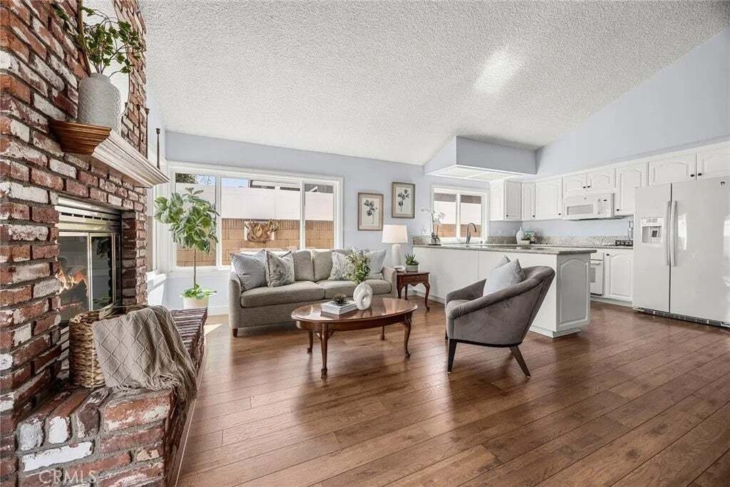 Casa a Cypress, California, Stati Uniti 2 - 19069096