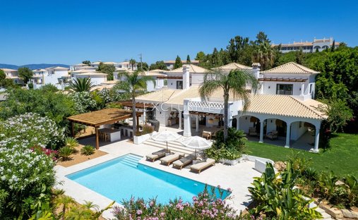 Villa in Lagoa und Carvoeiro, Algarve, Portugal 1