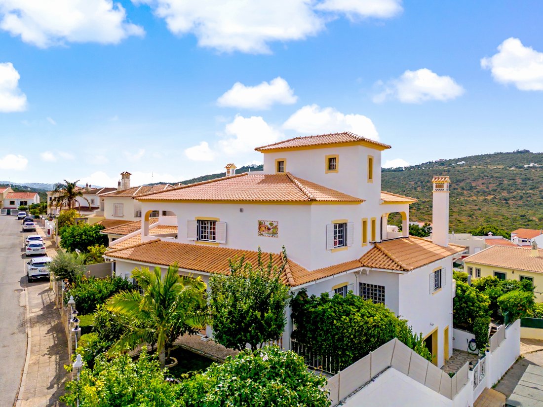 Villa in Loule (Sao Clemente), Algarve, Portugal 4 - 19075965