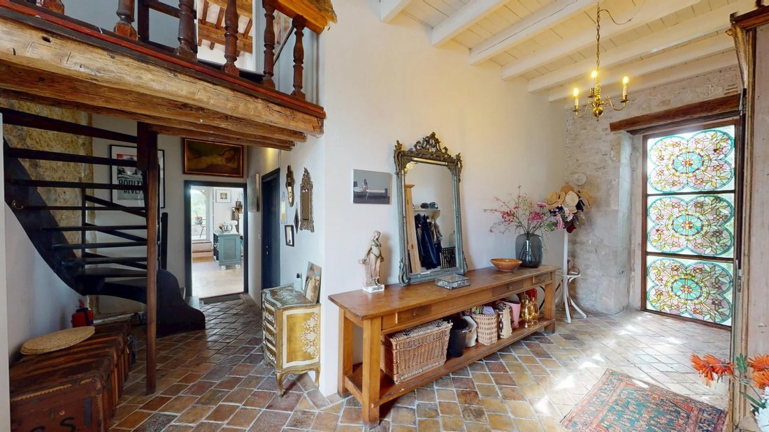 Castle in Pujols, Nouvelle-Aquitaine, France 3 - 19071466