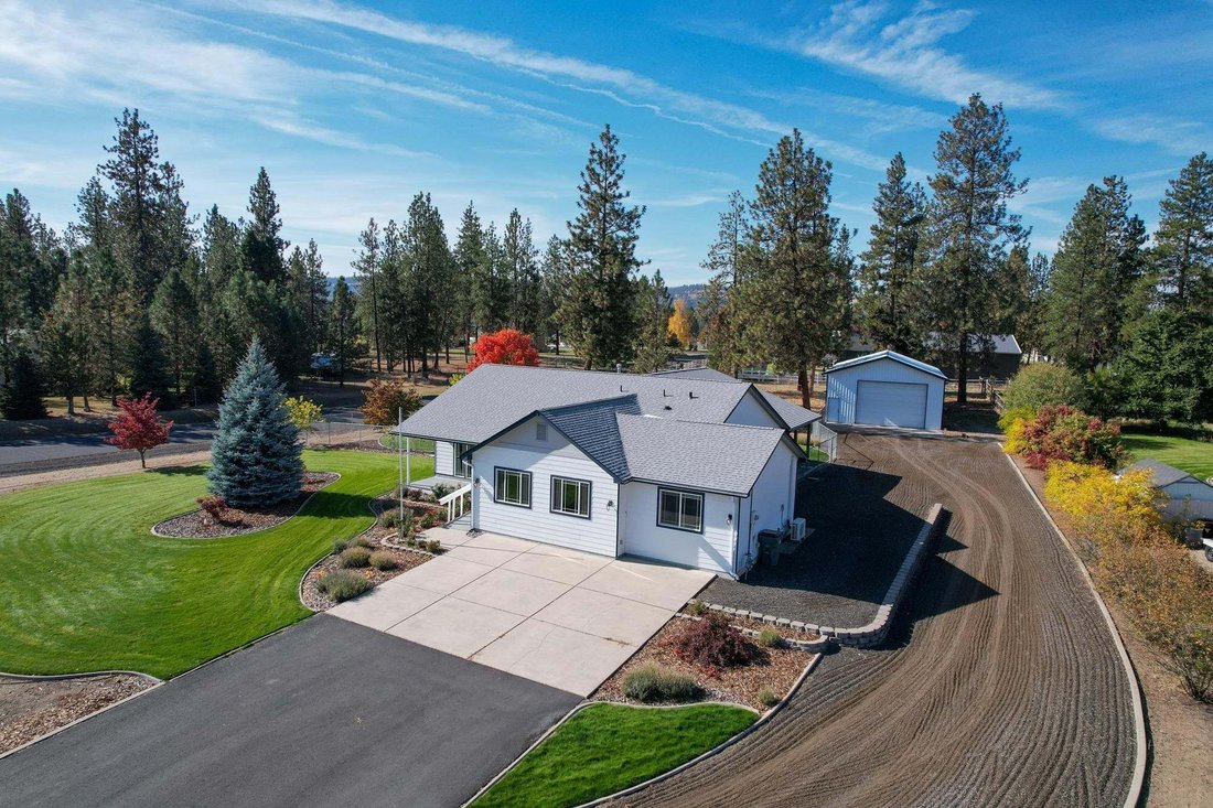 Casa a Nine Mile Falls, Washington, Stati Uniti 1 - 19073403