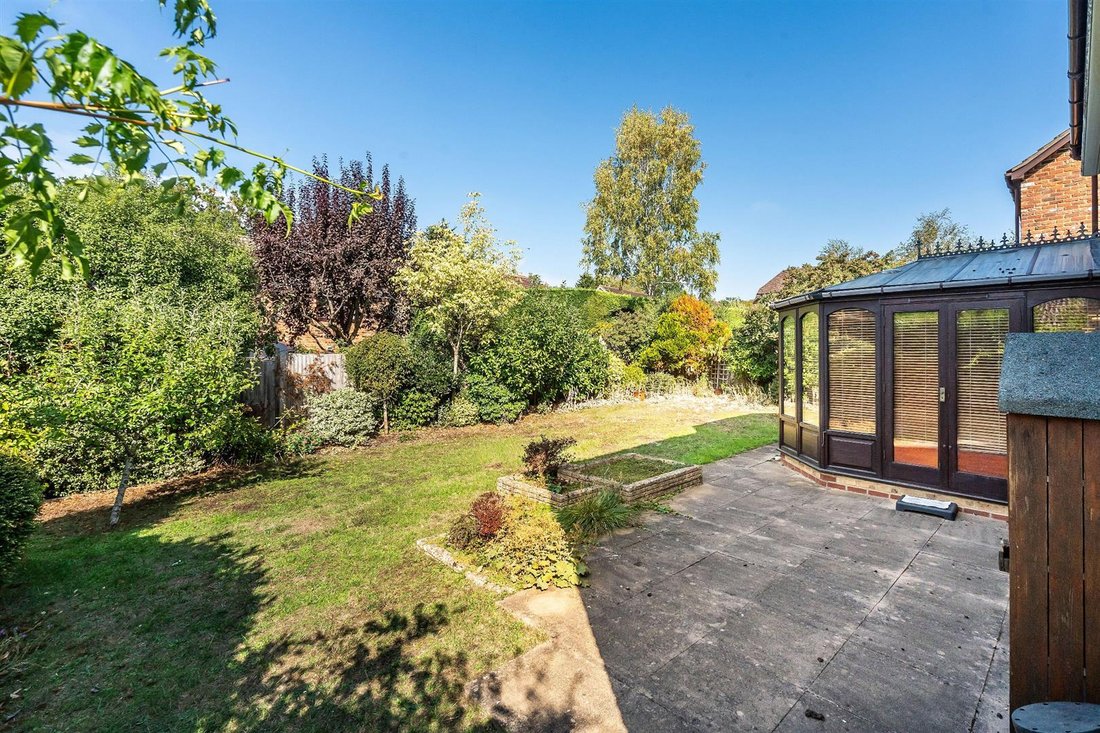 Casa a Leatherhead, Inghilterra 2 - 19073827