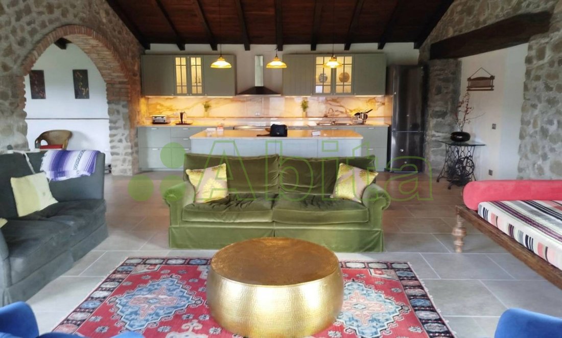 Villa in Barga, Toskana, Italien 2 - 16958077