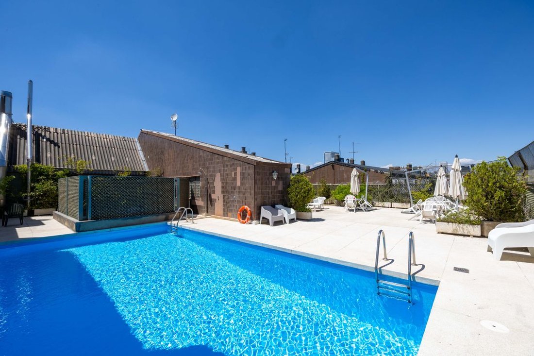 Apartment in Chamberi, Madrid, Spain 3 - 19075399