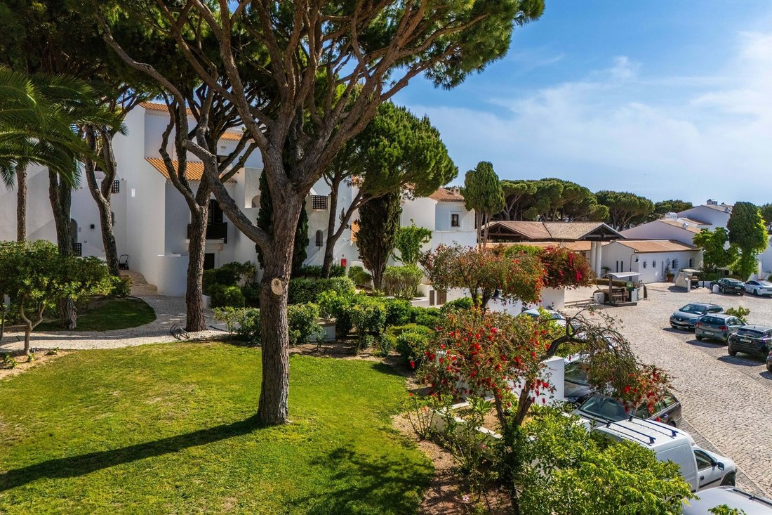 Apartment in Olhos de Agua, Algarve, Portugal 2 - 17837892