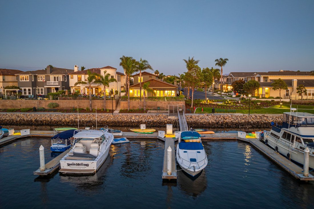 House in Oxnard, California, United States 4 - 19072495