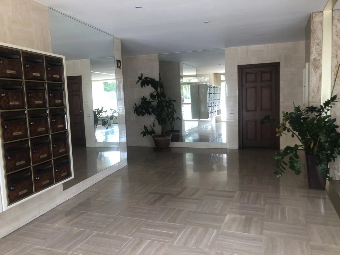 Appartement à Nice, Provence-Alpes-Côte d'Azur, France 2 - 19075478