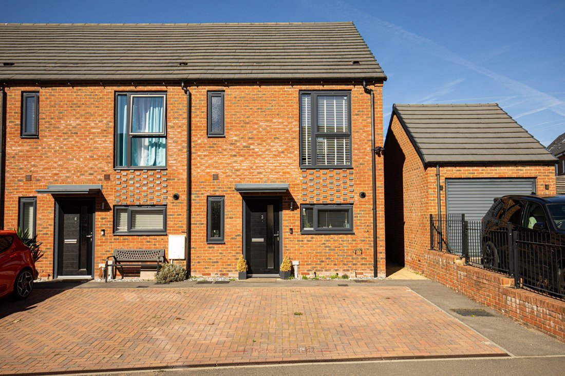 Haus in Crawley Down, England 1 - 19071475