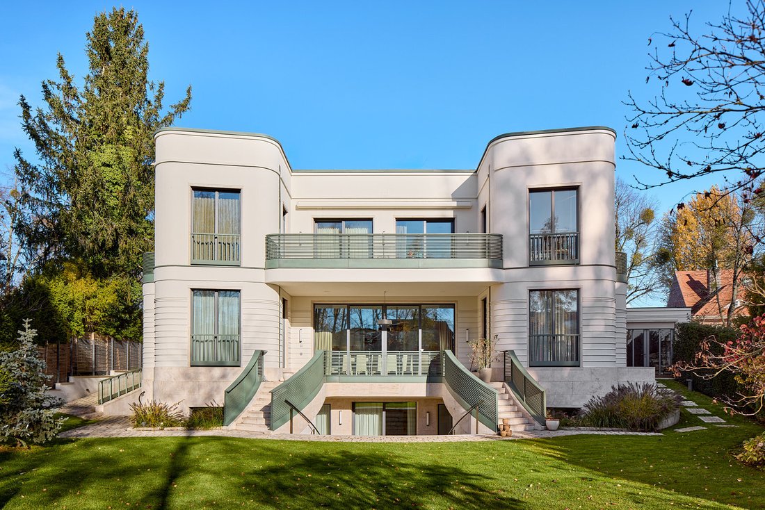 Villa in Berlin, Berlin, Germany 1 - 19072712