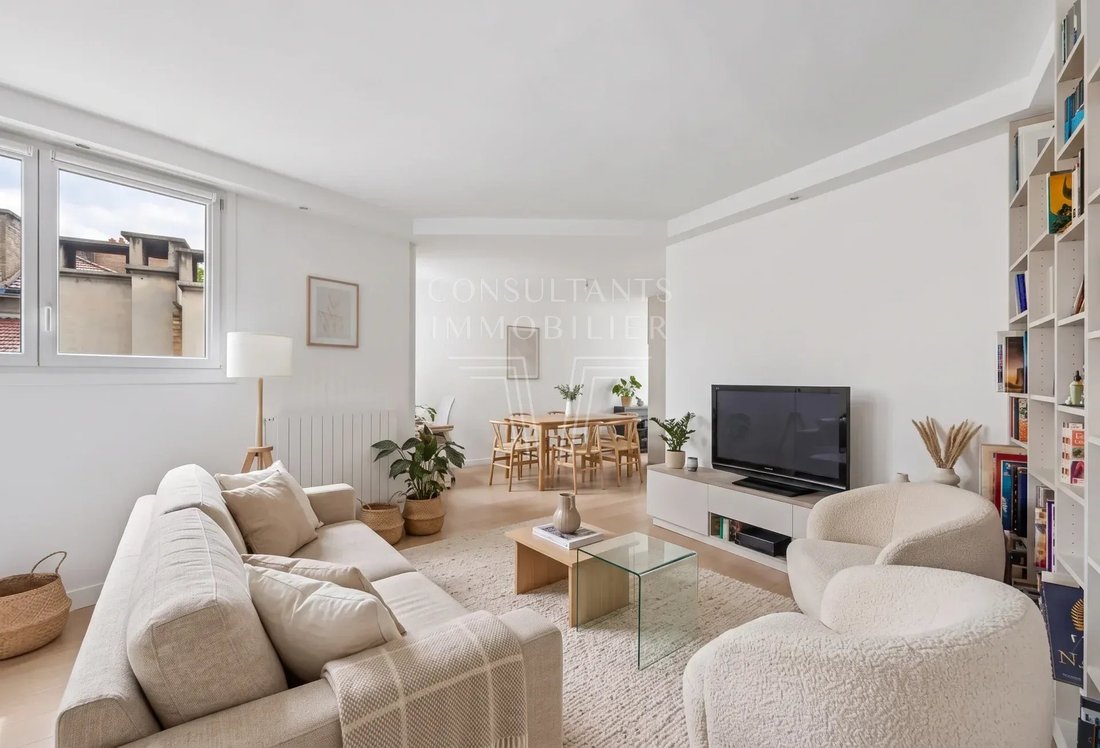 Apartment in Chaillot, Paris 16e Arrondissement, Paris 1 - 18703948