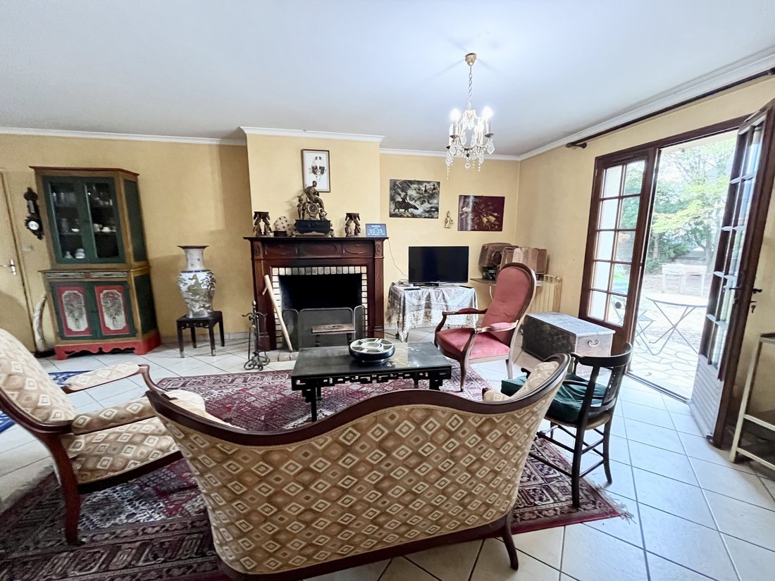 Maison à Adamville, Saint-Maur-des-Fossés, France 2 - 19075279