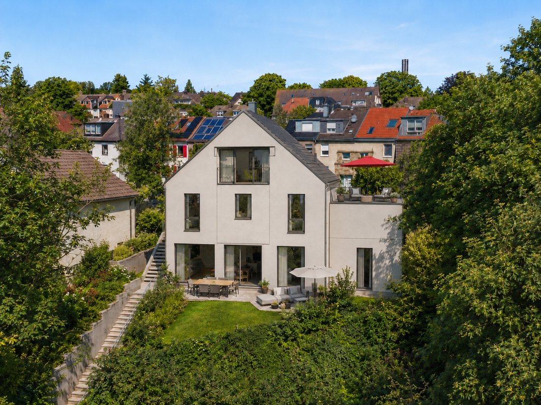 Land in Essen, North Rhine-Westphalia, Germany 5 - 19071637