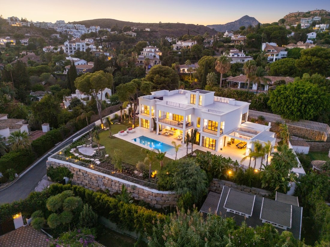 Villa a El Paraíso, Benahavís, Spagna 2 - 19070545