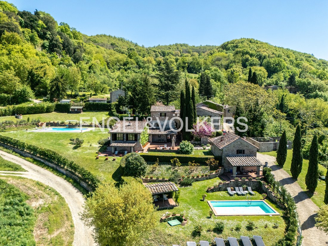 Villa in Dicomano, Tuscany, Italy 1 - 19070385