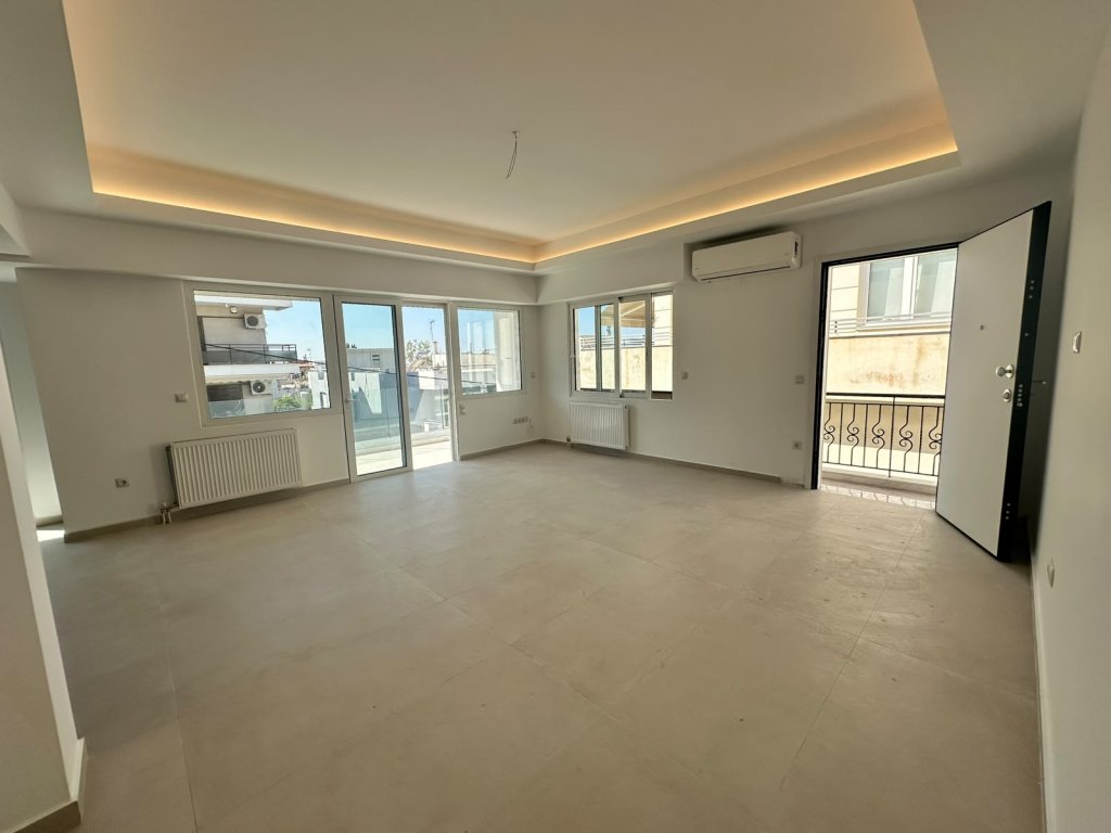Haus in Glyfada, Attika, Griechenland 1 - 19073746