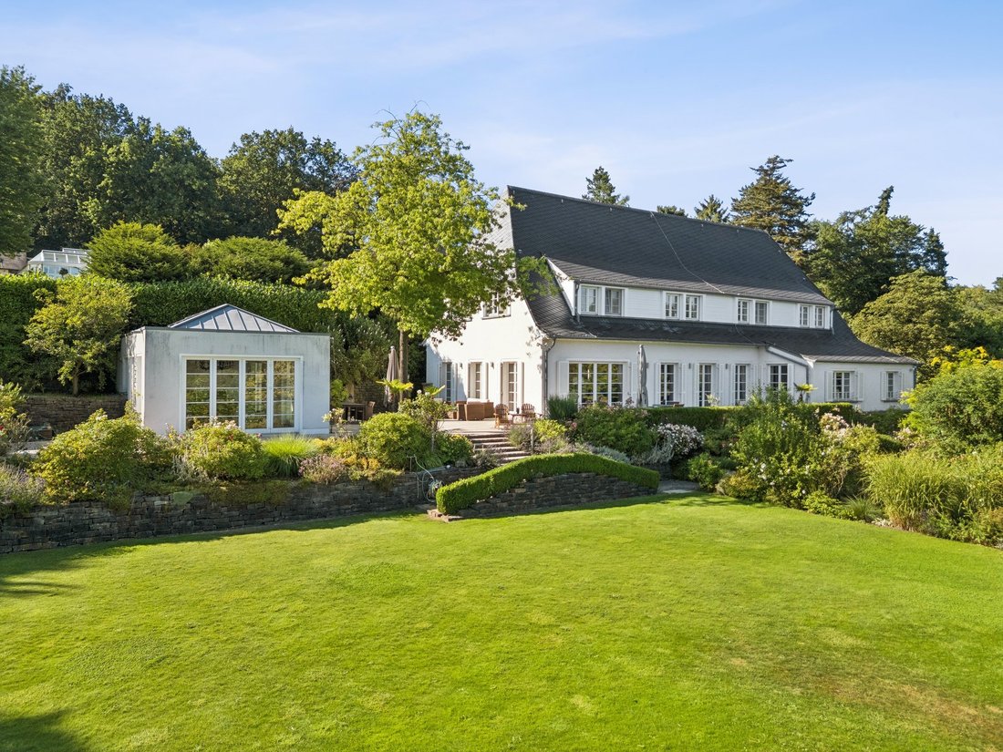 Villa a Essen, Renania Settentrionale-Vestfalia, Germania 1 - 19071688