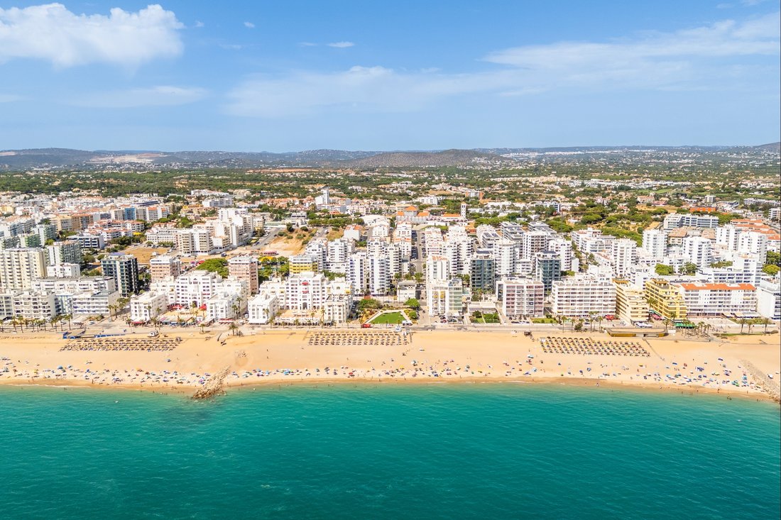 Wohnung in Quarteira, Algarve, Portugal 1 - 19075979
