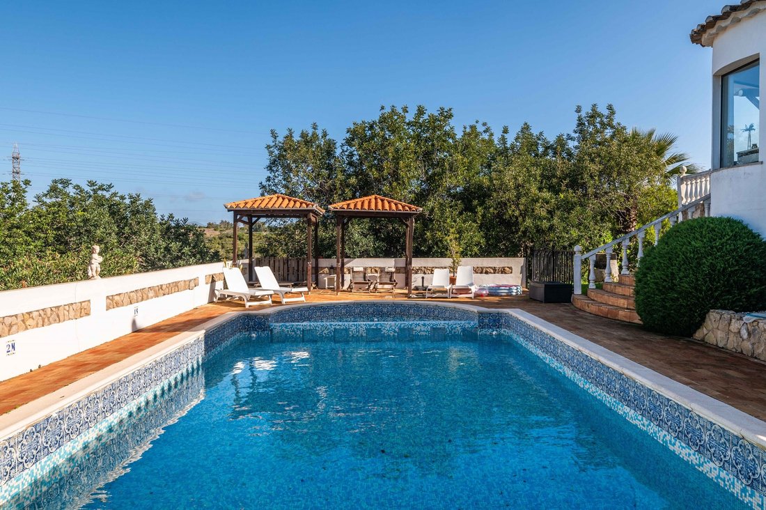 Villa in Alvor, Algarve, Portugal 3 - 15161764