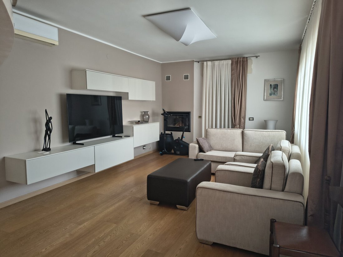Villa in Oriago, Mira, Veneto 1 - 19075625