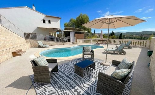 Casa en Cotignac, Provenza-Alpes-Costa Azul, Francia 1