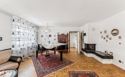 Bungalow in Cologne, North Rhine-Westphalia, Germany 1