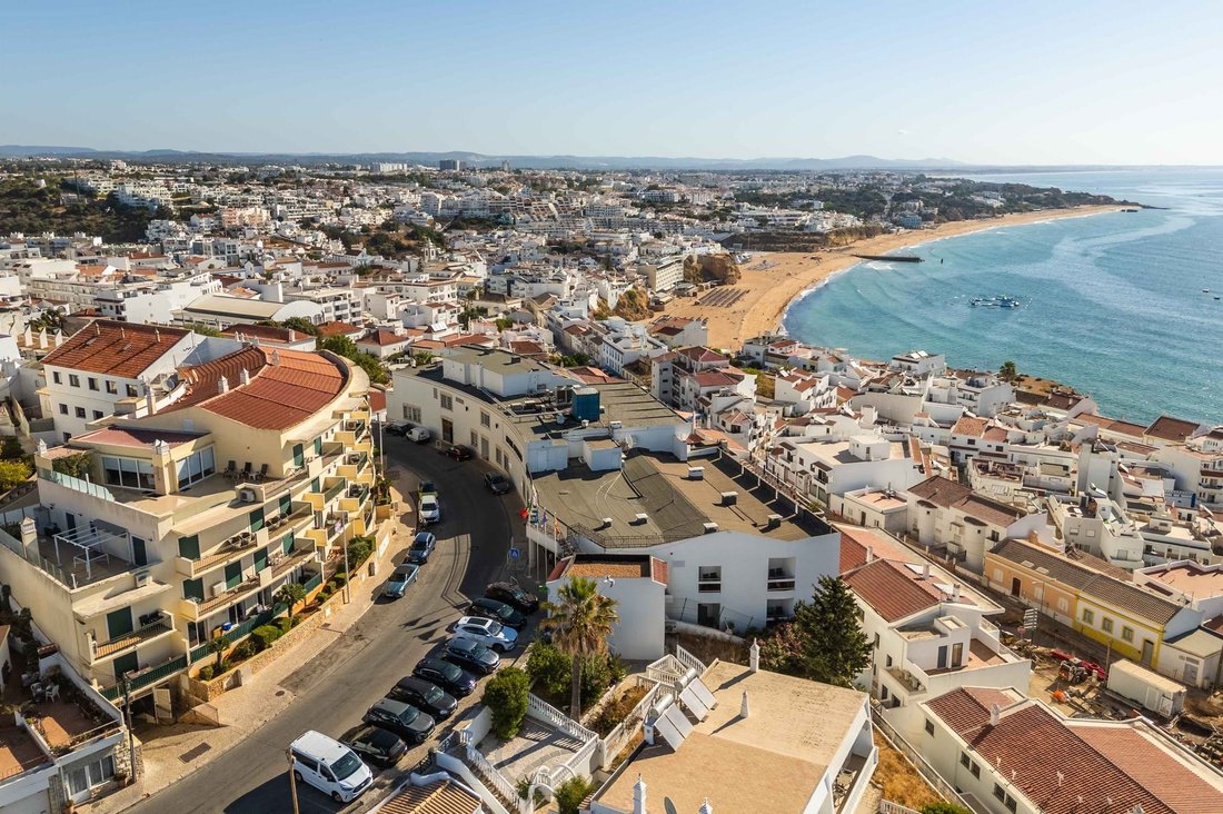 Apartment in Olhos de Agua, Algarve, Portugal 5 - 19075977