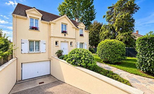 Maison à Basses Roches, Conflans-Sainte-Honorine, France 1