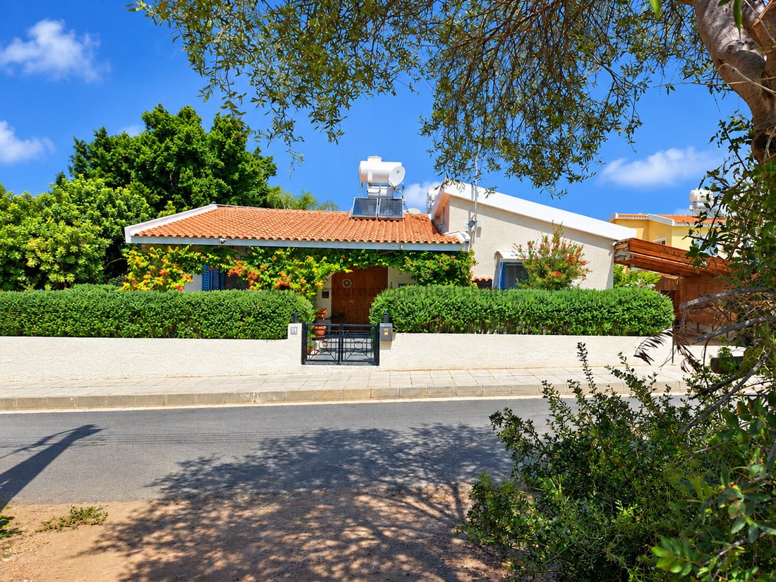 Bungalow a Kissonerga, Distretto di Pafo, Cipro 1 - 19069265