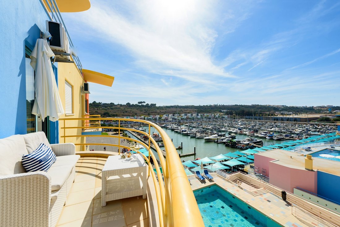 Apartment in Olhos de Agua, Algarve, Portugal 1 - 19075996