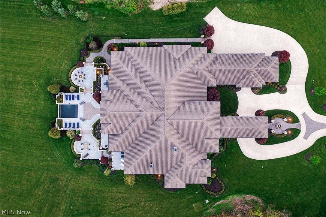 Maison à Hinckley, Ohio, États-Unis 4 - 17988008