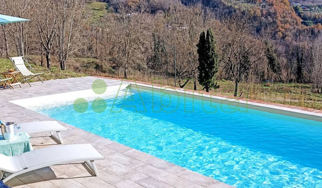 Villa in Barga, Toskana, Italien 1 - 16958077