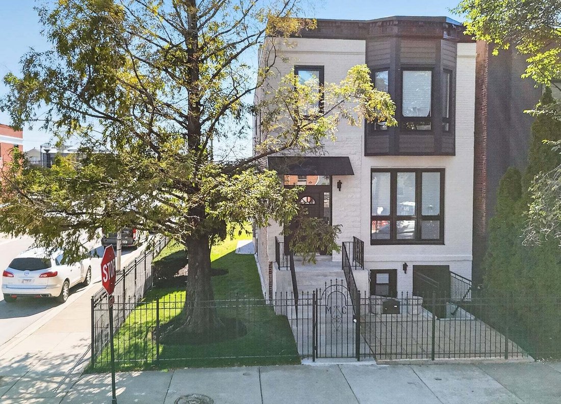 House in Chicago, Illinois, United States 3 - 19069350