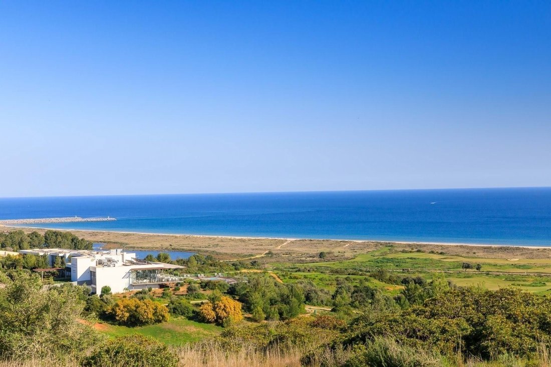 Land in Odiáxere, Algarve, Portugal 1 - 19075712