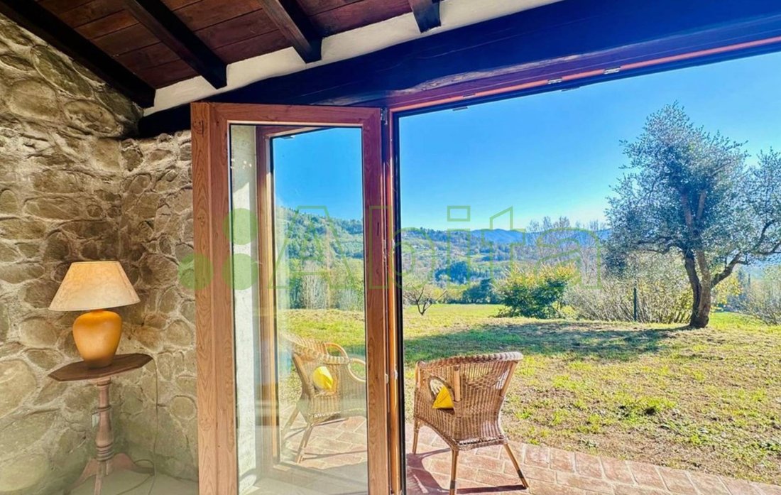 Villa in Barga, Toskana, Italien 5 - 16958077