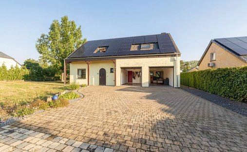 Haus in Ibingen, Wallonische Region, Belgien 1