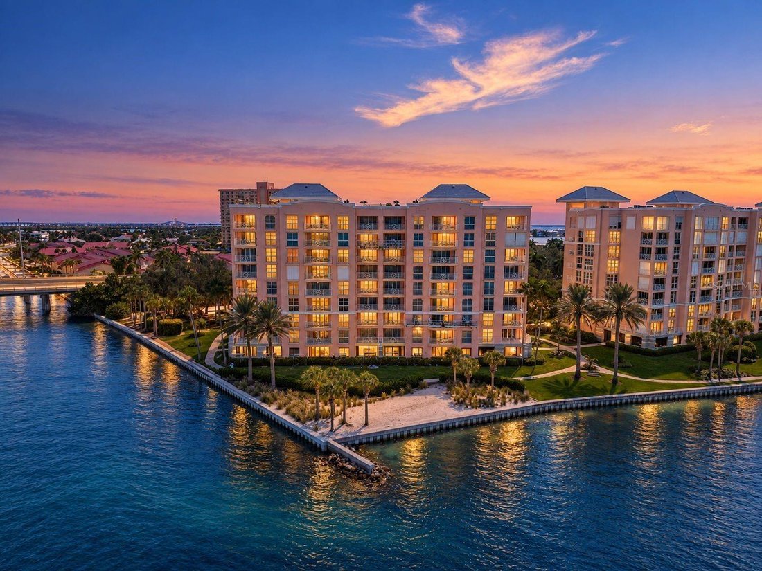 Condo in St. Petersburg, Florida, United States 1 - 19068783