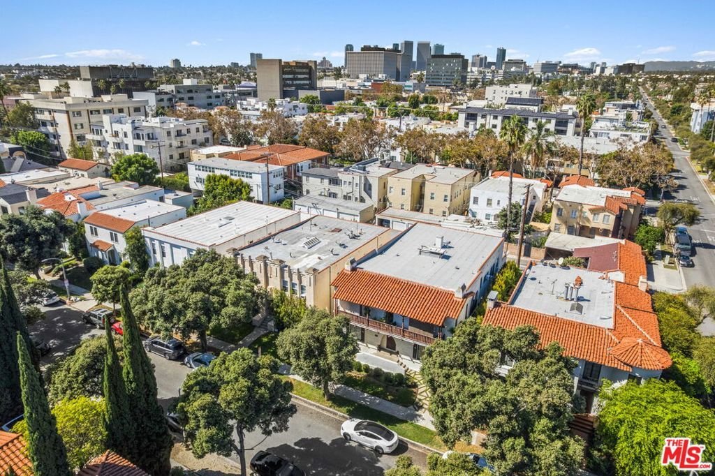 Andere in Beverly Hills, Kalifornien, Vereinigte Staaten 3 - 19073481