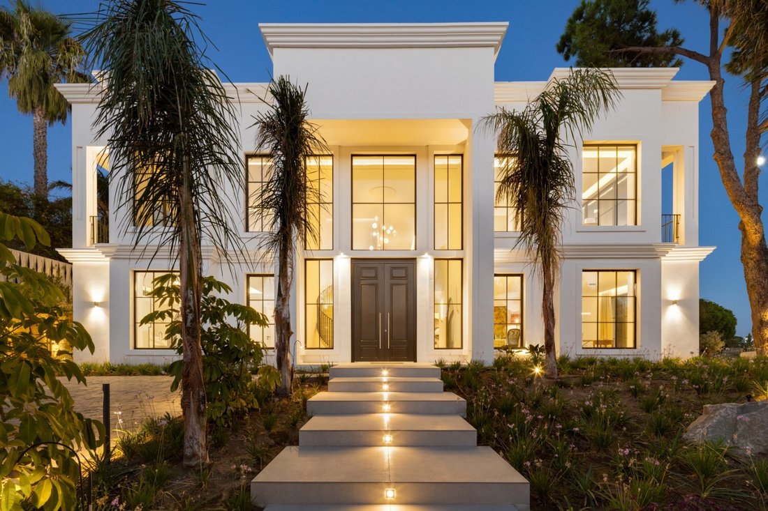 Villa a El Paraíso, Benahavís, Spagna 3 - 19070545