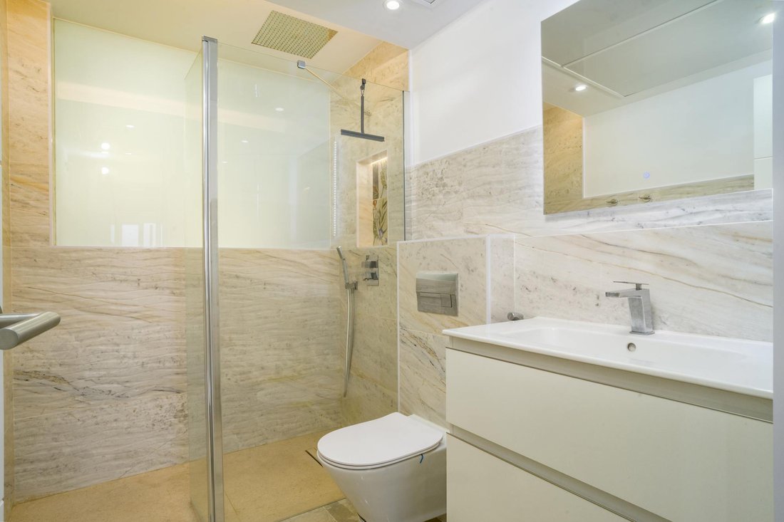 Appartamento a Marbella, Andalusia, Spagna 5 - 19069793