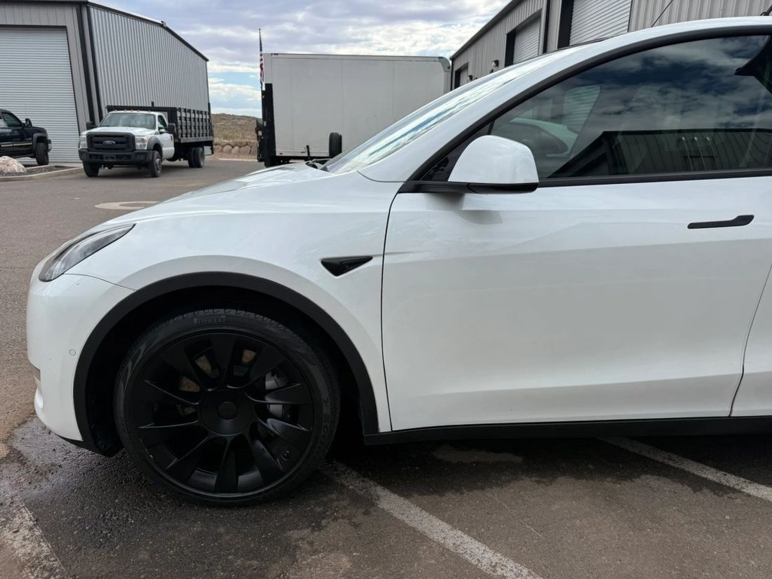 Suv in Hurricane, UT, United States 2 - 19075851