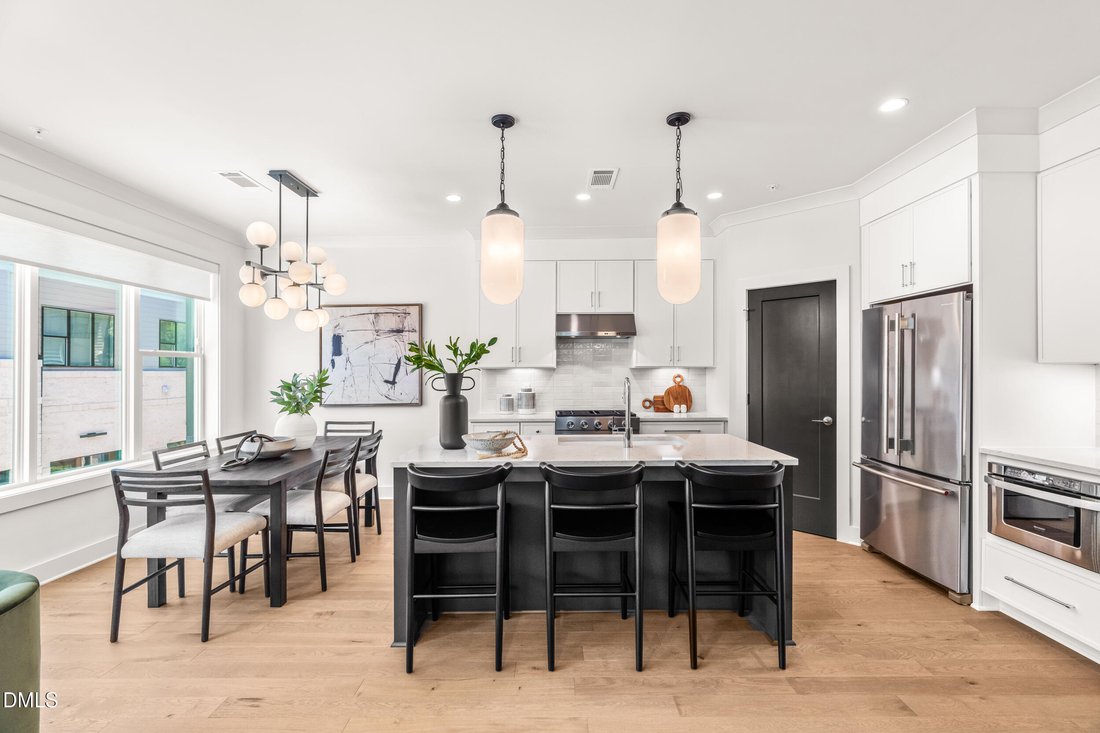 Condo in Cary, North Carolina, United States 3 - 19069283