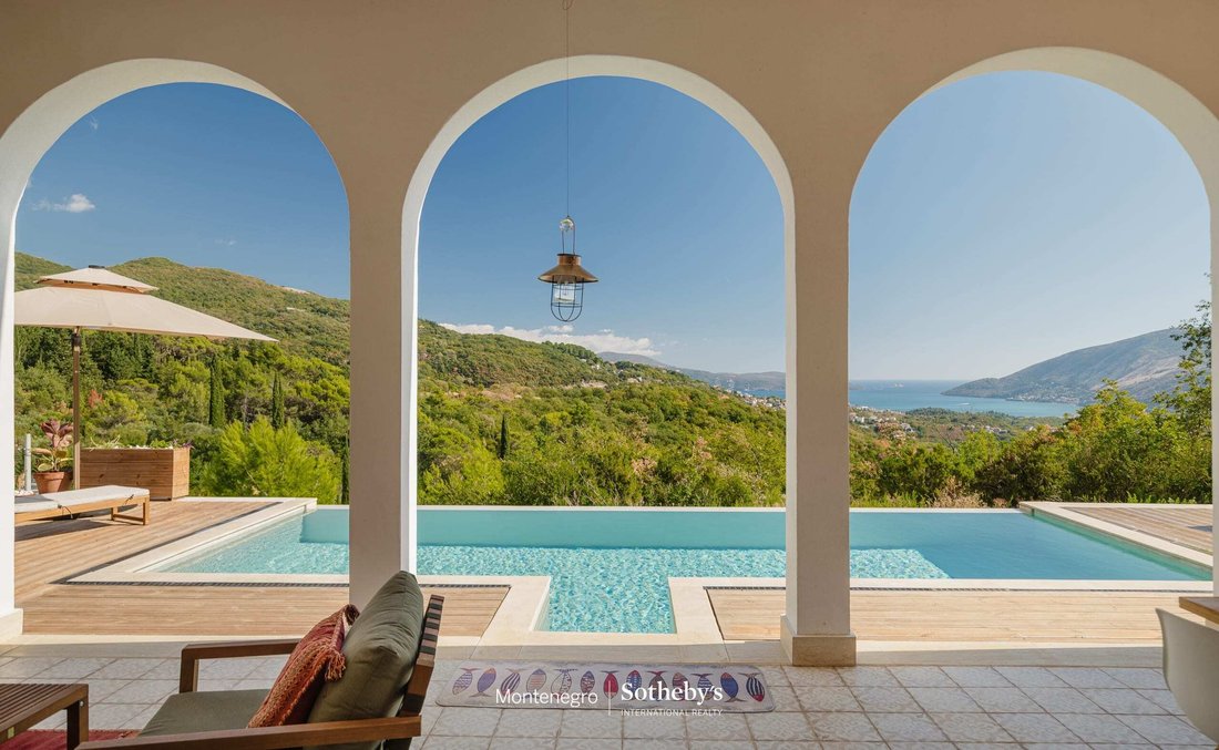 Villa a Ratiševina, Lustizza, Montenegro 1 - 19070231