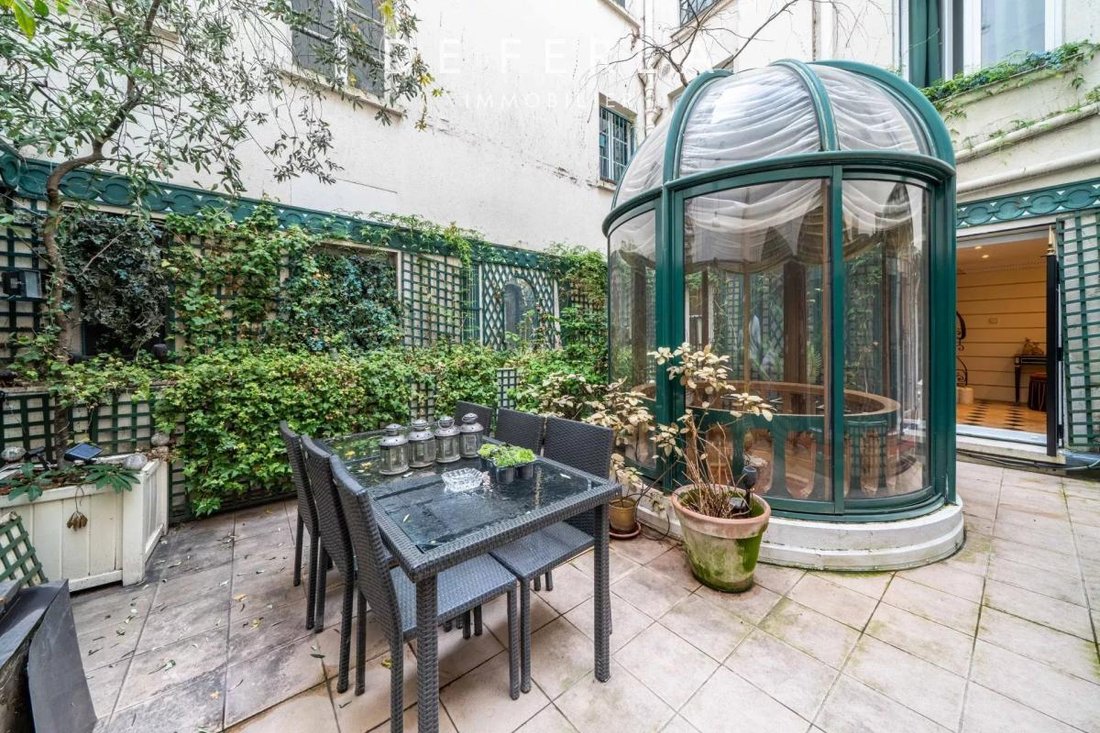 Apartment in Vendôme, Paris 1er Arrondissement, Paris 1 - 19075331