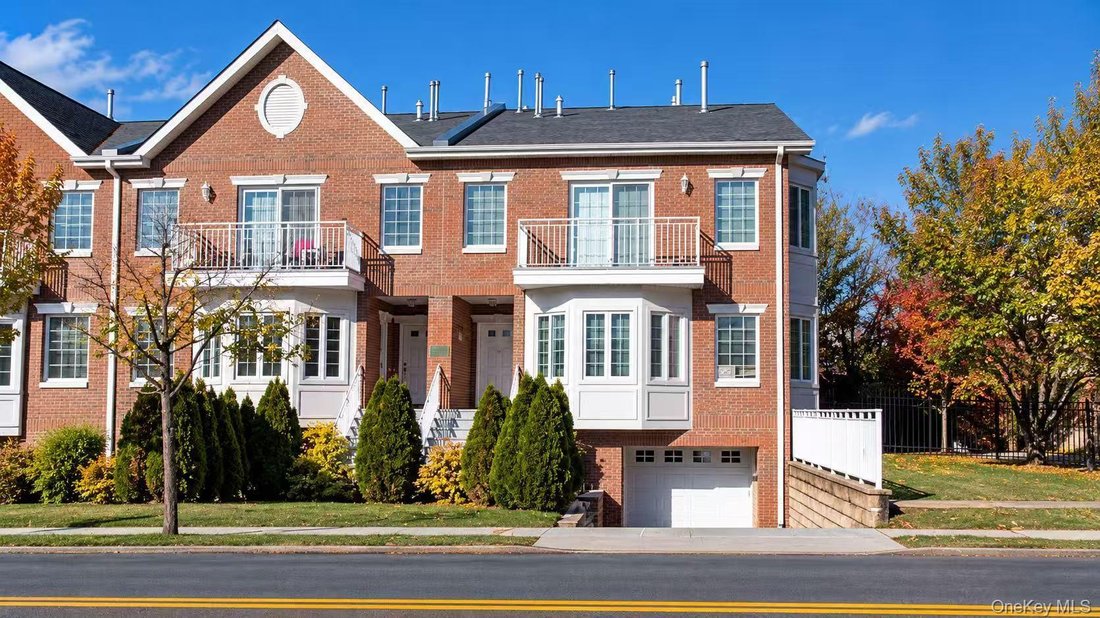 House in New York, New York, United States 1 - 19073817